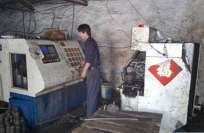数控机床主要是做什么？工作环境脏不脏？